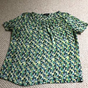 Light Pattern Blouse